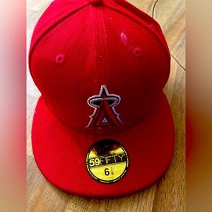 Boys fitted hat 6 7/8